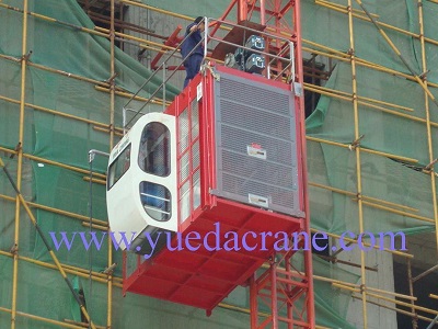 Double cage construction hoist