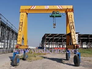 Single beam rubber tyre mobile gantry crane